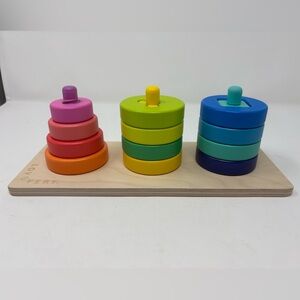 Lovevery Twist & Pivot Pattern Puzzle Investigator Play Kit Month 31, 32, 33 Toy